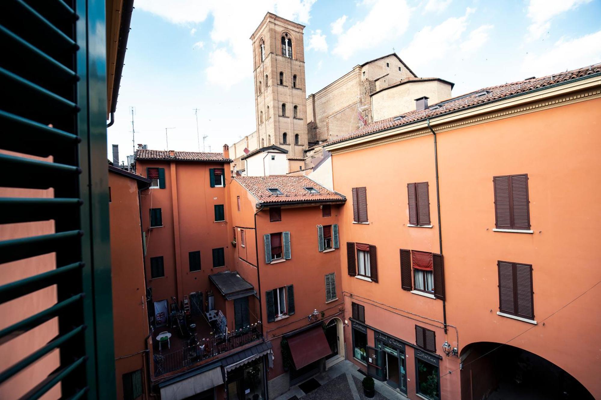 Tesoro De Galluzzi Bologna Kültér fotó