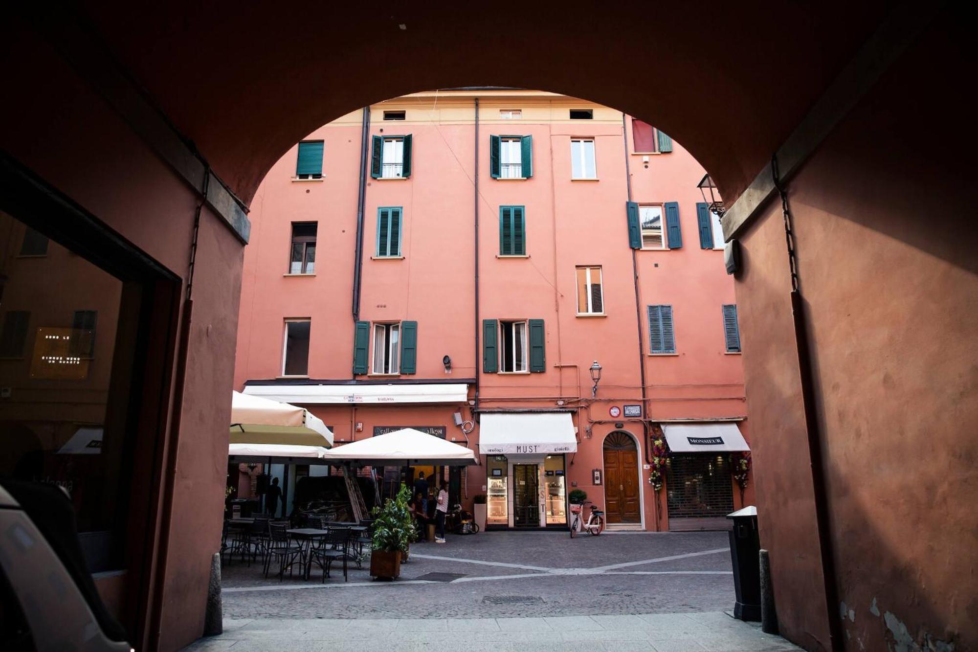 Tesoro De Galluzzi Bologna Kültér fotó