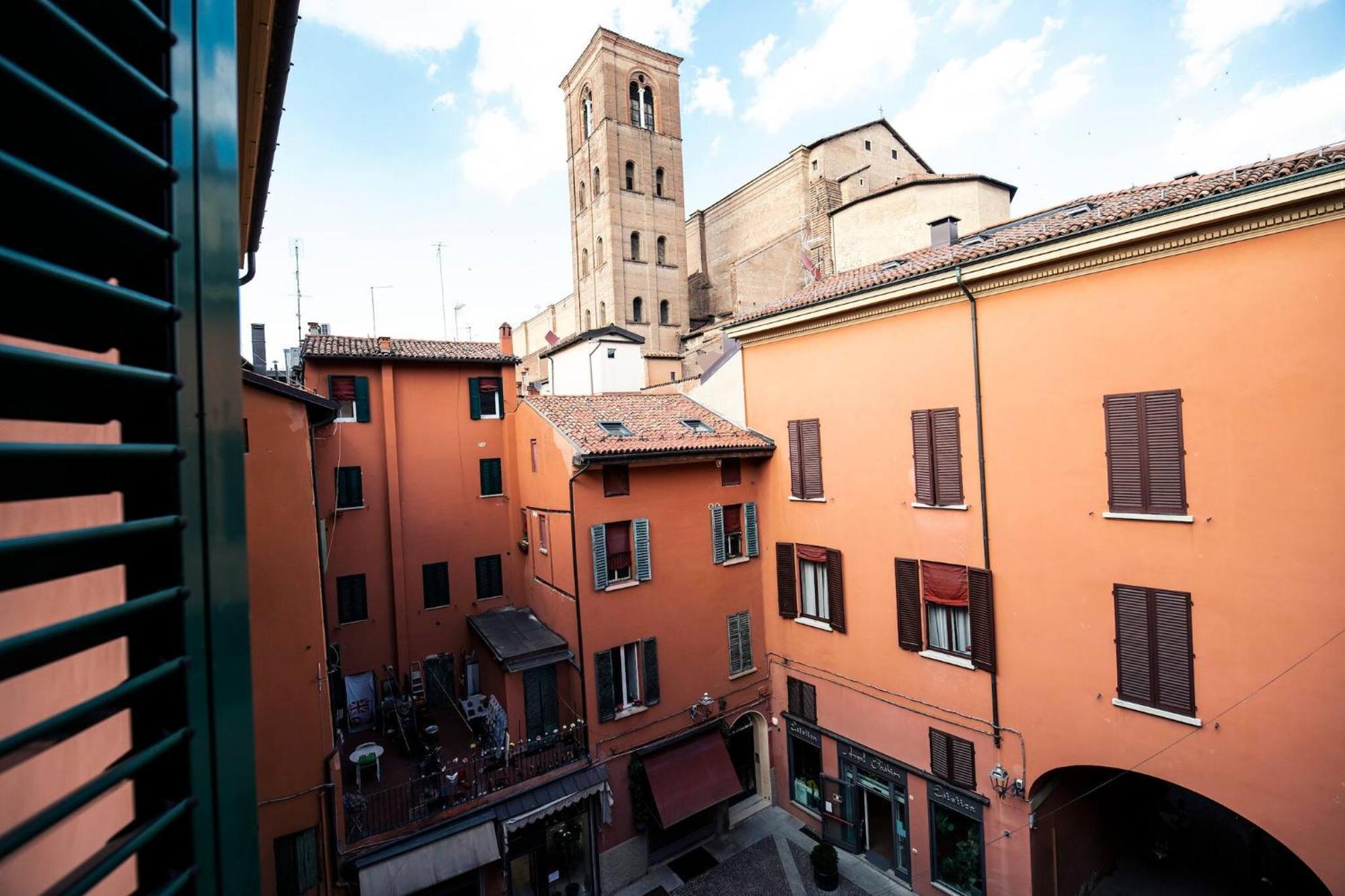 Tesoro De Galluzzi Bologna Kültér fotó
